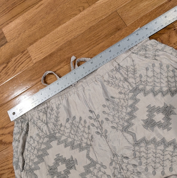 Johnny Was Gray Embroidered Jogger Pants Cupra Rayon Small - Picture 11 of 16